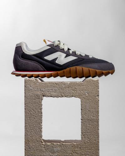 new balance gris